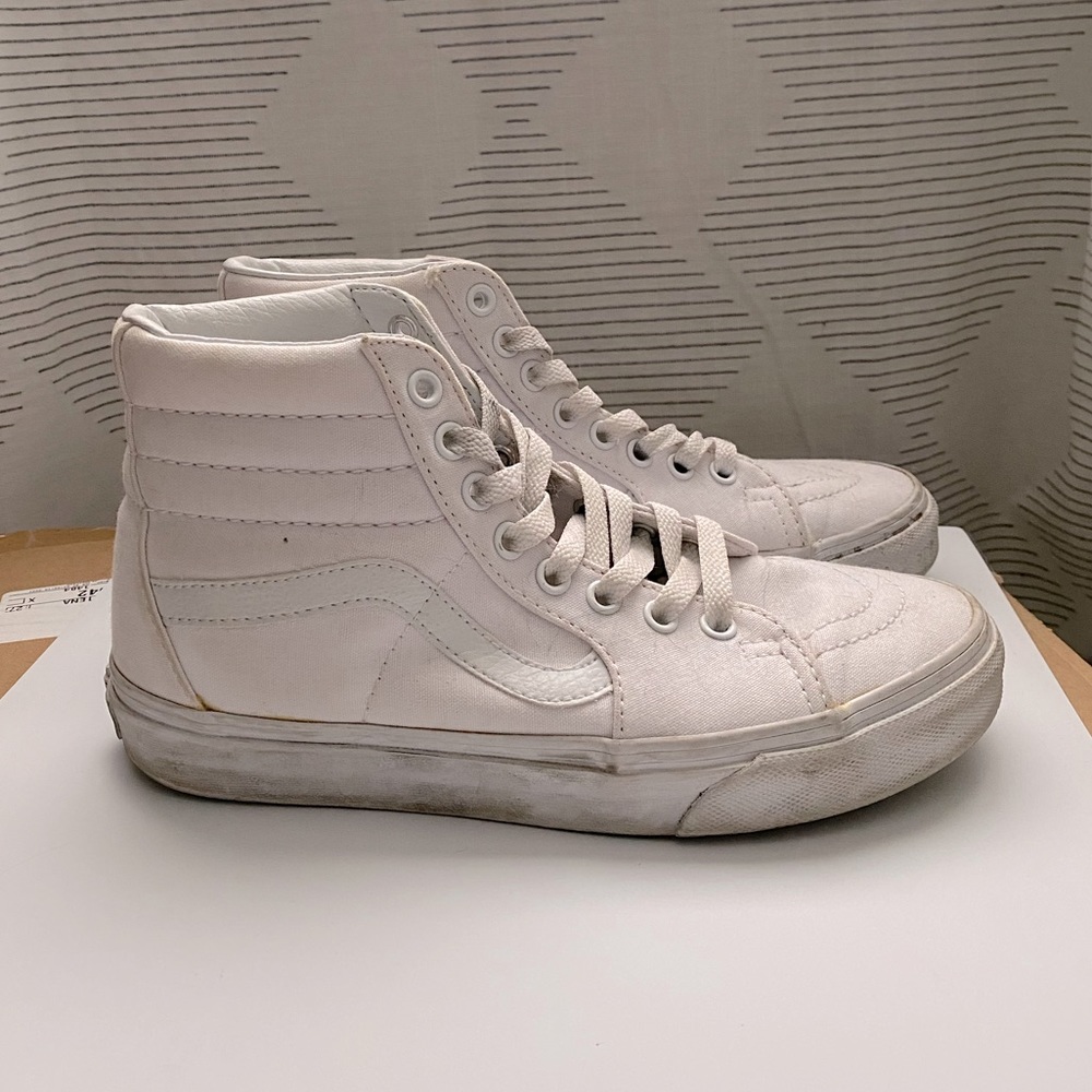 White Vans Sk8-hi